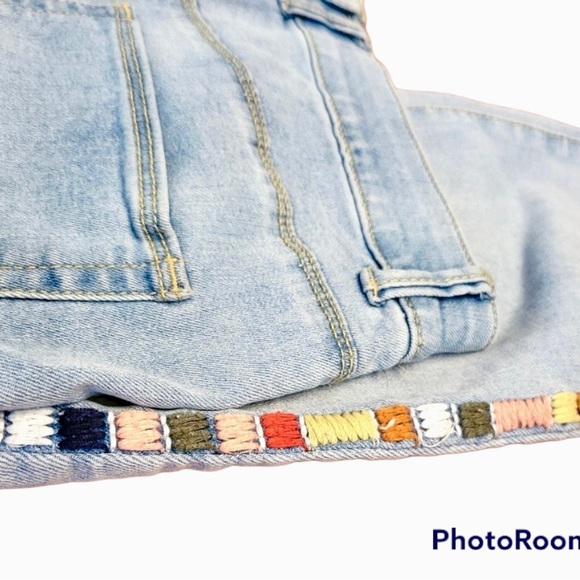 Knox Rose Adorable High Waisted Stretch Jean’s Retro 90s Boho Embroidered - Picture 9 of 12